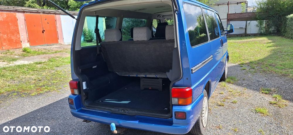 Volkswagen Caravelle GL - 14