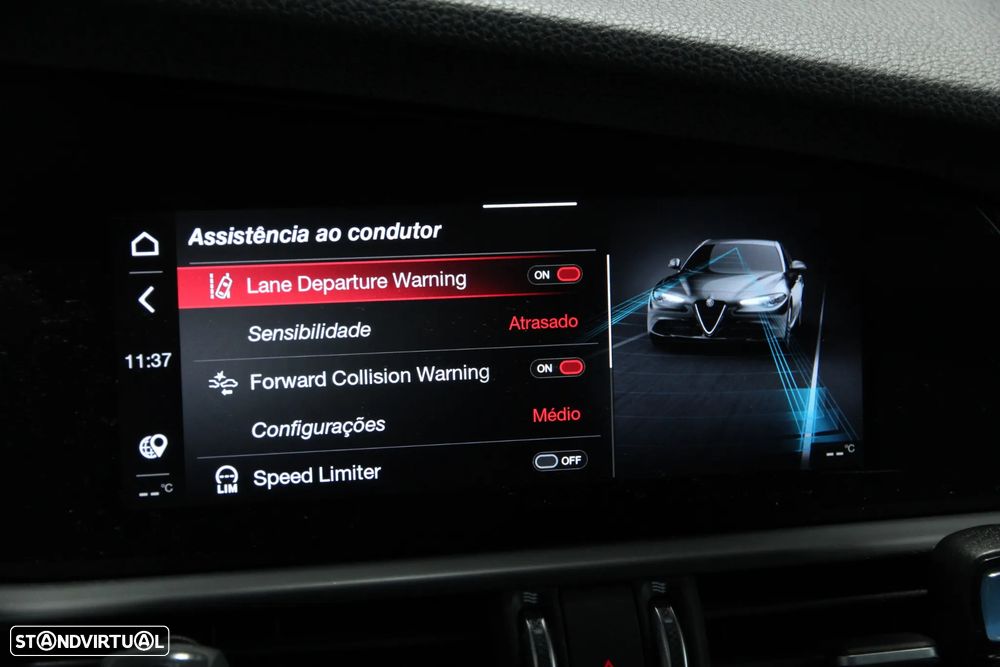 Alfa Romeo Giulia 2.2 D Super AT8 - 23