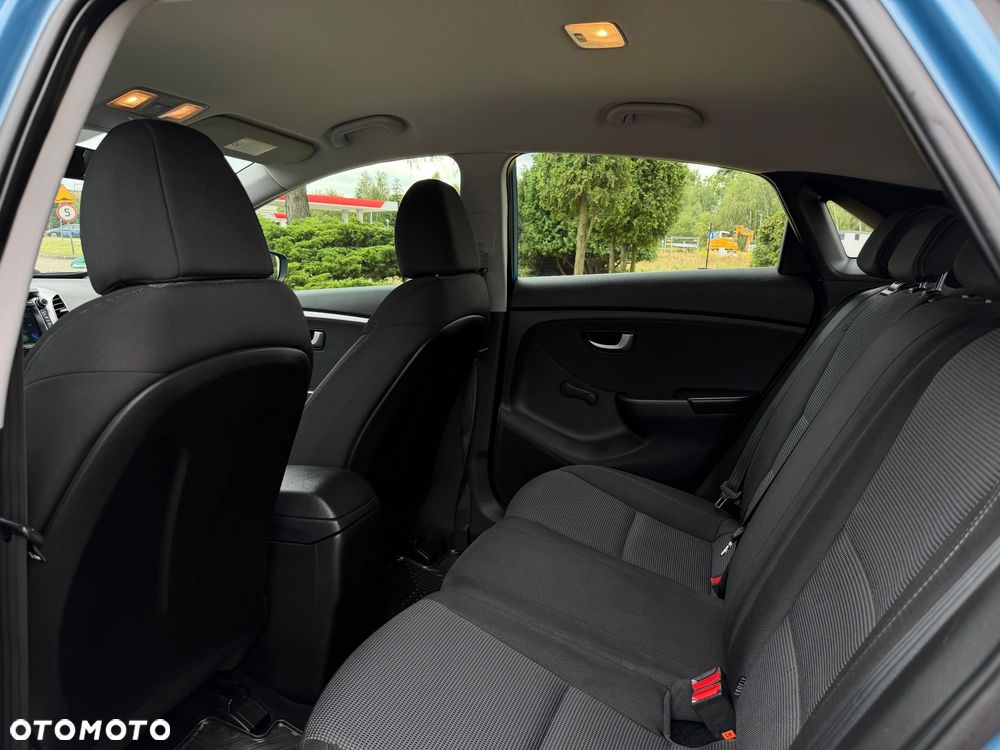 Hyundai i30 1.4 Premium - 18