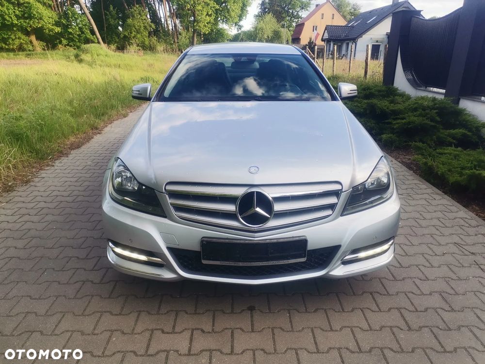Mercedes-Benz Klasa C 180 7G-TRONIC - 3
