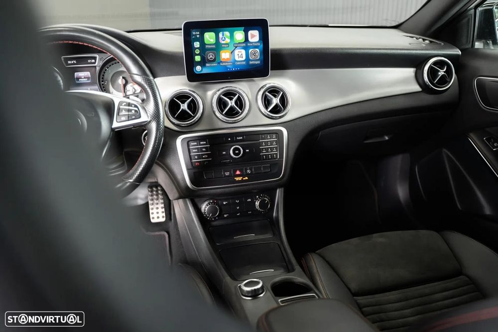 Mercedes-Benz GLA 200 - 30