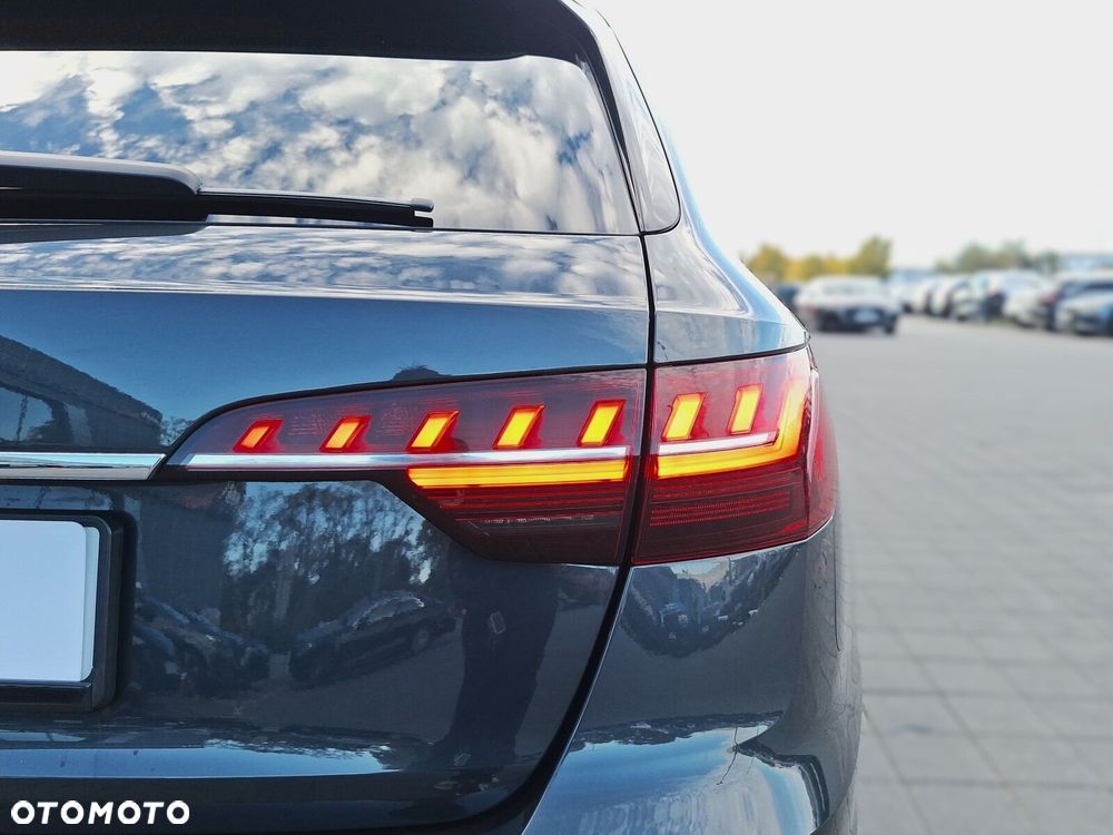 Audi A4 Avant 35 TFSI mHEV S tronic - 25