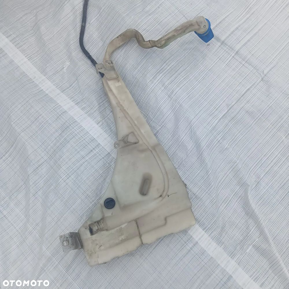 Zbiorniczek spryskiwaczy VW TOUAREG (7LA, 7L6, 7L7) 7L0955453DE 3.0L diesel - 2
