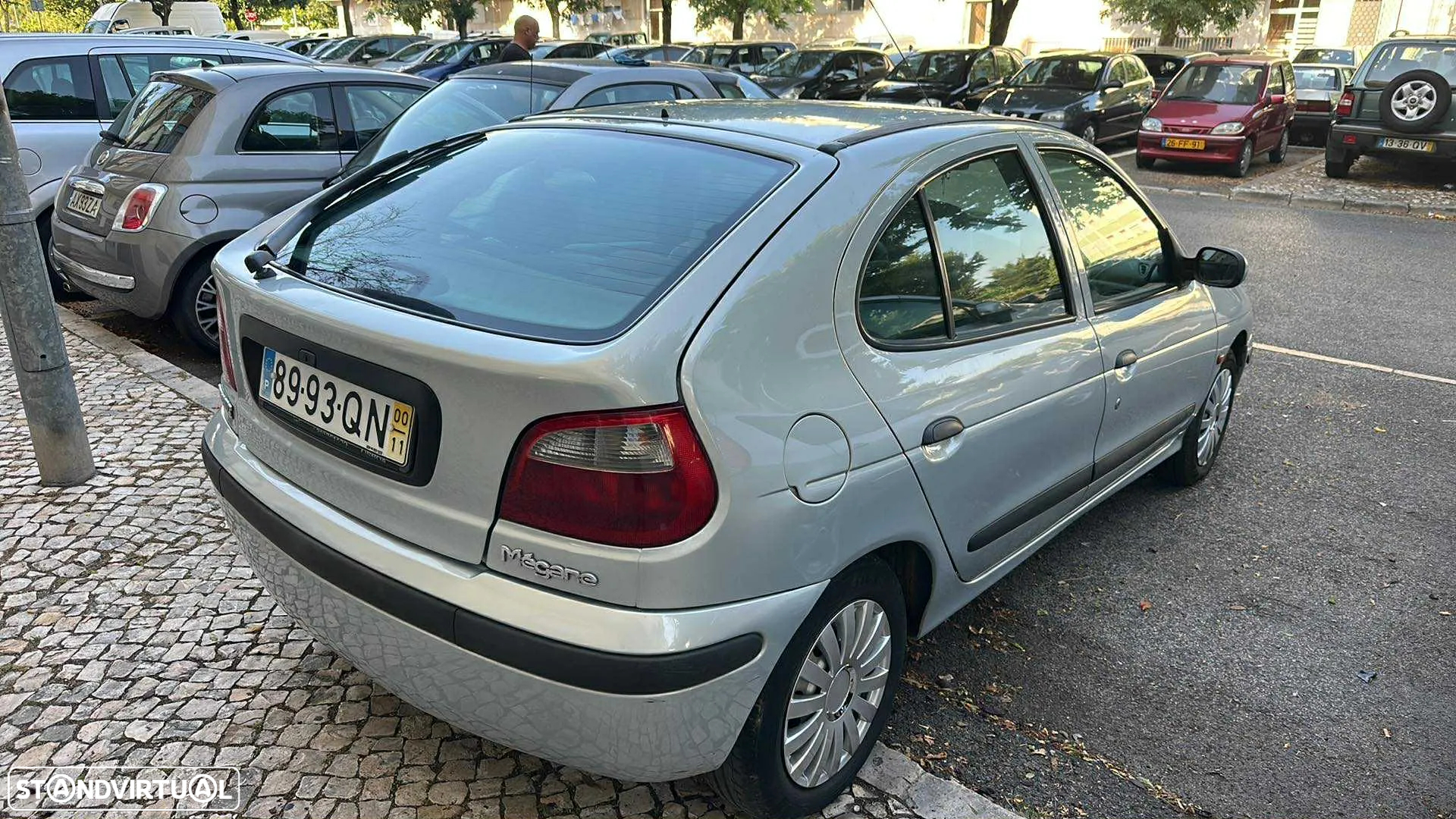 Renault Mégane 1.4 16V RXE AC - 5
