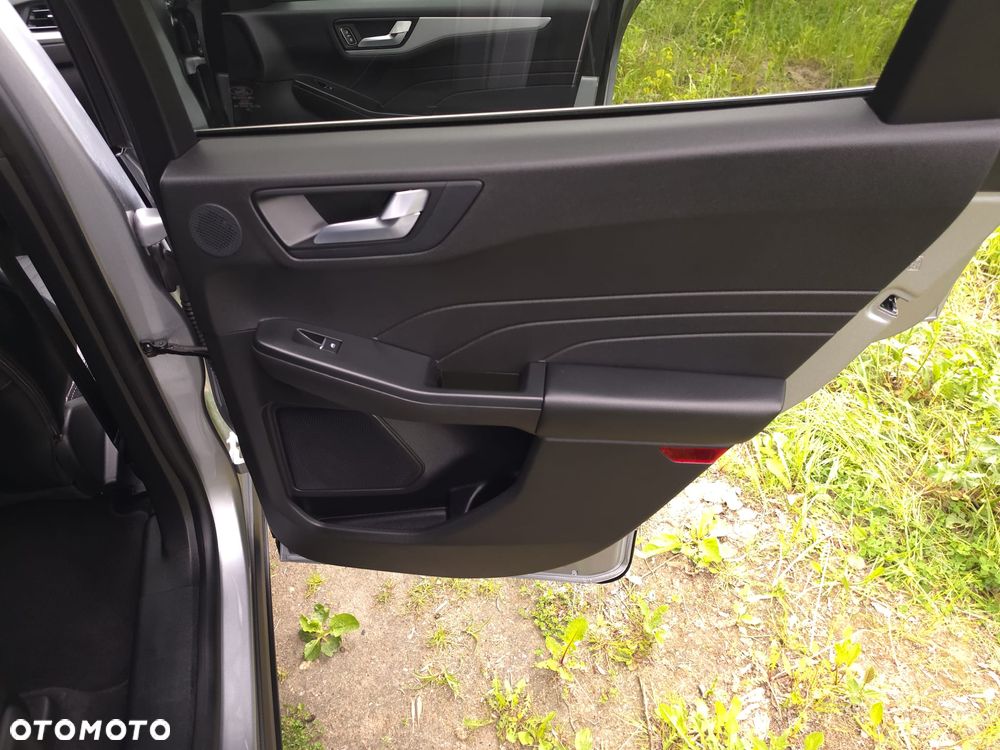 Ford Kuga 2.5 Duratec PHEV TITANIUM - 31
