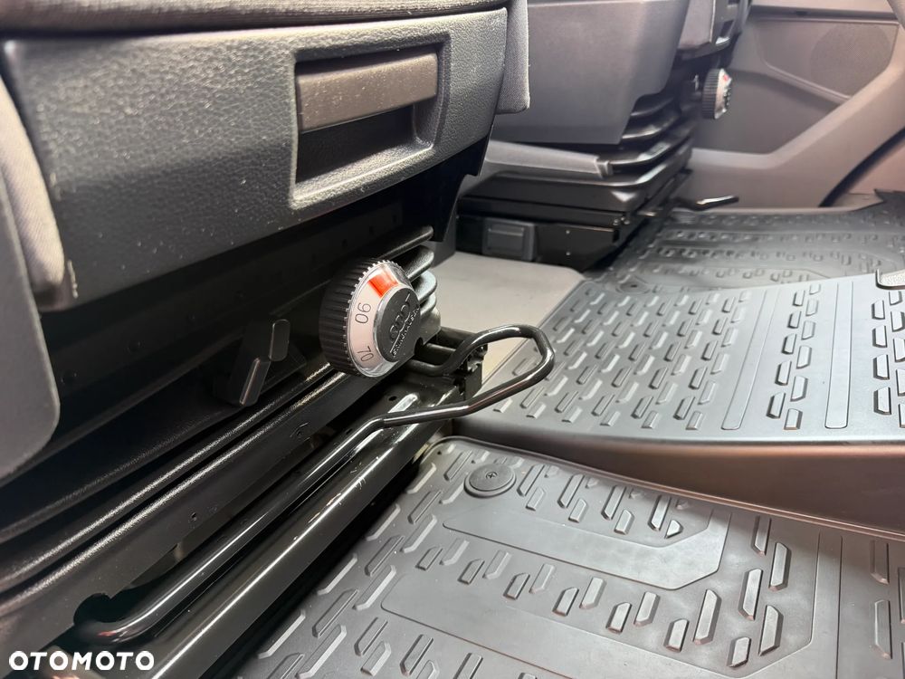 Volkswagen Crafter Doka Brygadówka HDS - 32