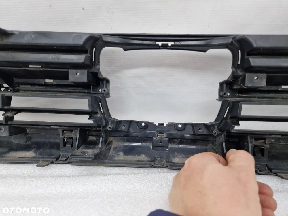 HONDA CR-V CRV CR V III LIFT 09-11 ATRAPA PRZEDNIA PRZÓD / GRILL , NR 71121-SWW-E311-M1 / 71121-SWW-E511-M1 , NR AUKCJI NG522 - 17