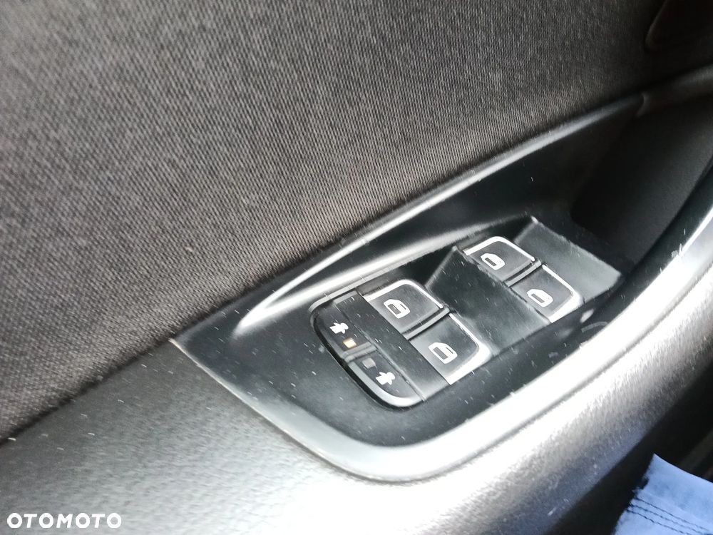 Audi A6 Avant 2.0 TDI - 21