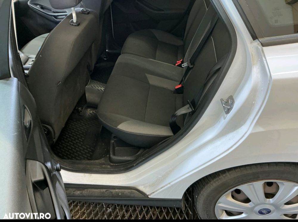 Ford Focus 1.0 EcoBoost Start Stop Trend - 5