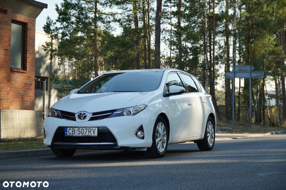 Toyota Auris 2.0 D-4D Comfort - 7