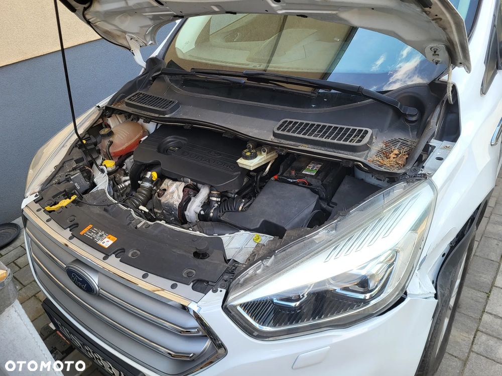 Ford Kuga 1.5 TDCi FWD Titanium - 32