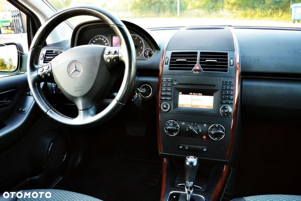 Mercedes-Benz Klasa A 160 Autotronic Elegance - 12