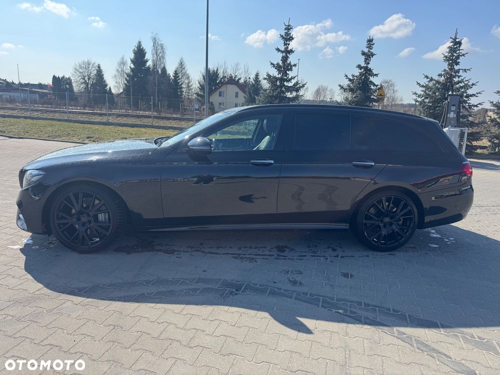 Mercedes-Benz Klasa E - 8