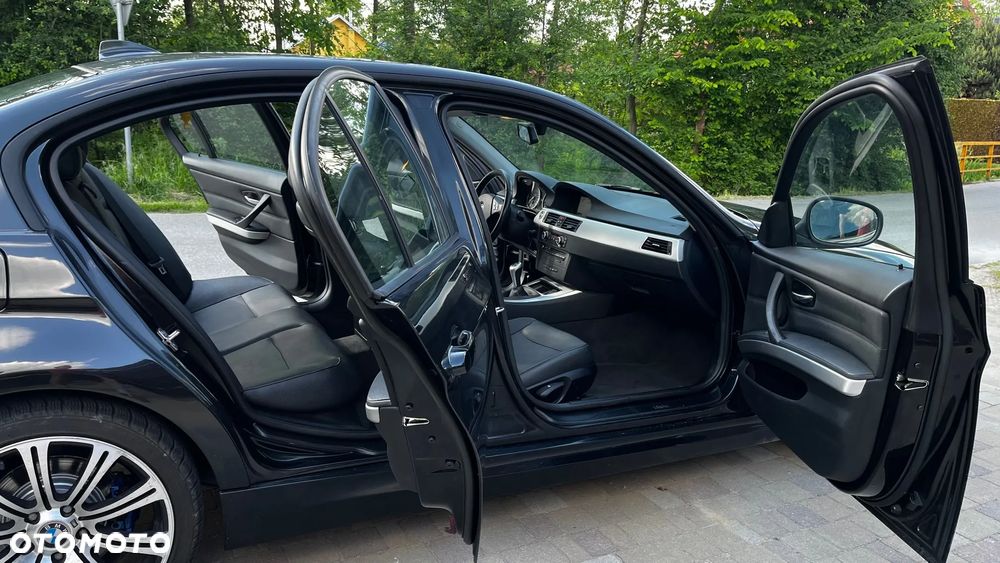 BMW Seria 3 320d xDrive - 6