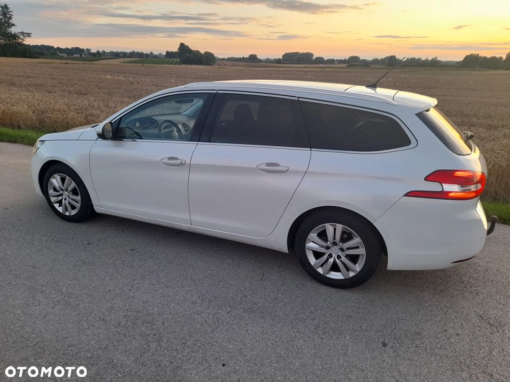 Peugeot 308 - 6