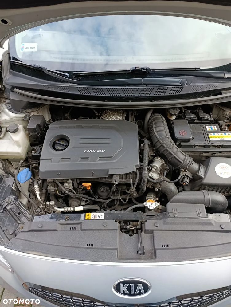Kia Ceed Cee'd 1.6 CRDi GT Line - 10