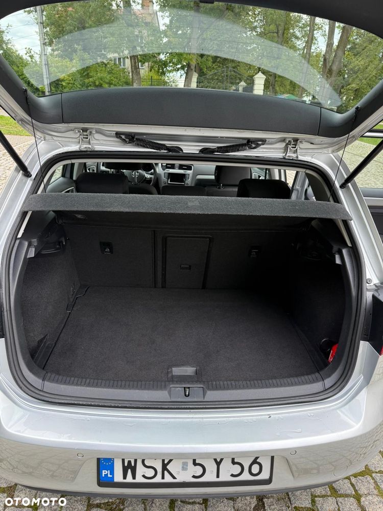 Volkswagen Golf - 9