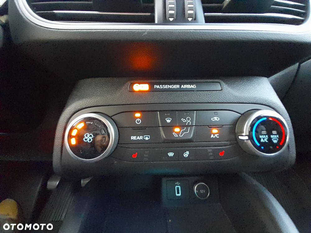 Ford Focus 1.5 EcoBlue Trend Edition - 6