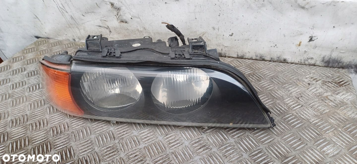 BMW 5 E39 LAMPA PRZÓD PRAWA H7 ZWYKŁA - 4