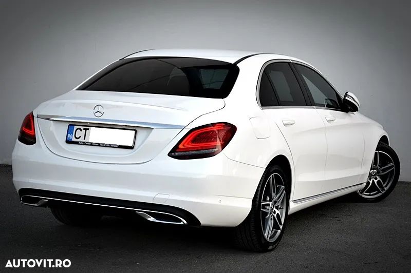 Mercedes-Benz C 200 d 9G-TRONIC AMG Line - 12