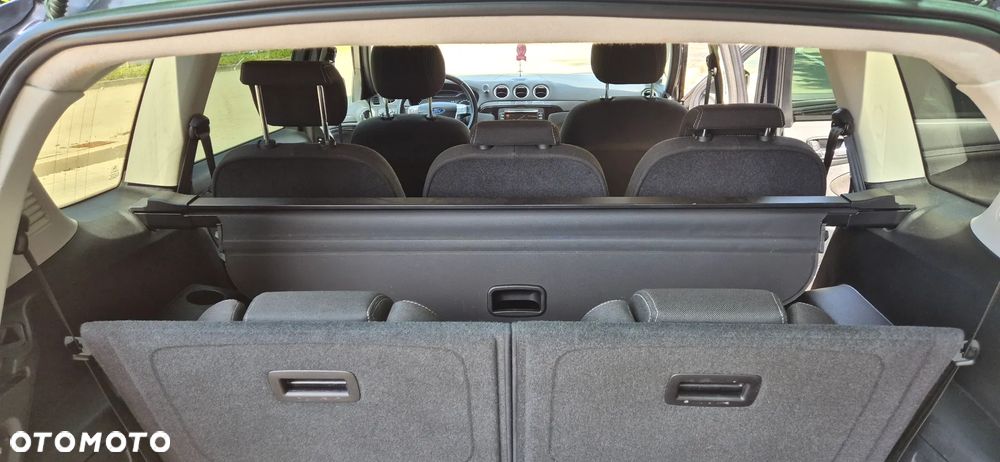 Ford S-Max 2.0 TDCi Trend - 33