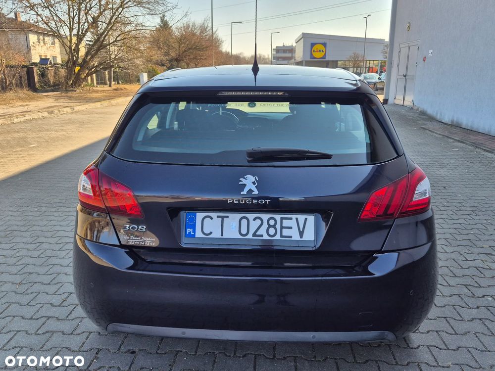 Peugeot 308 - 6