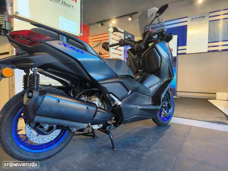 Yamaha X-Max 300 - 4