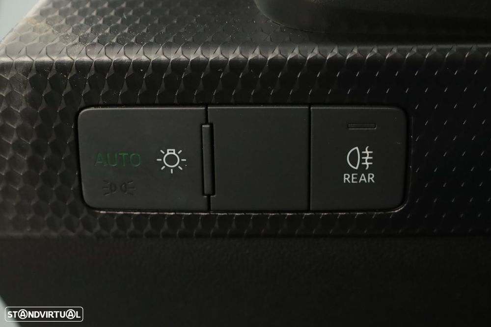 Audi A1 Sportback 30 TFSI Advanced S tronic - 18