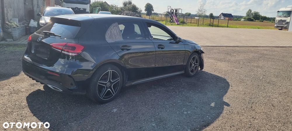 Mercedes-Benz Klasa A 200 d 8G-DCT AMG Line - 3