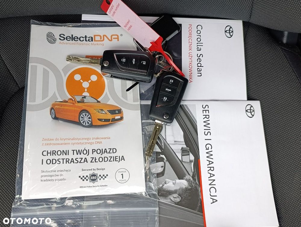 Toyota Corolla 1.5 Comfort - 28