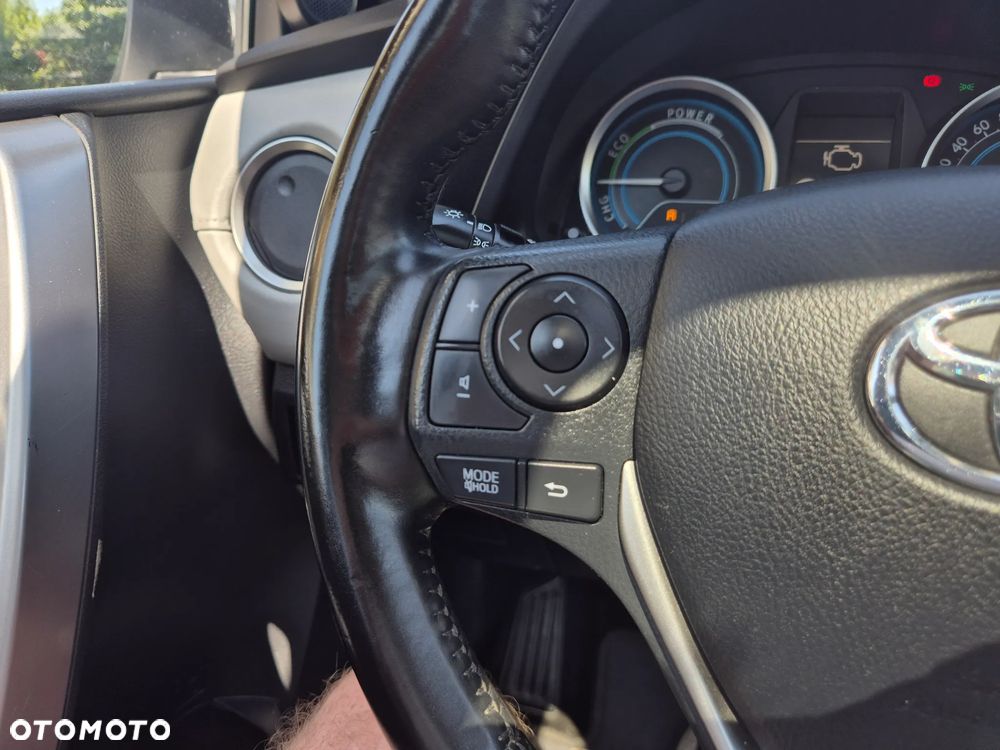 Toyota Auris - 15