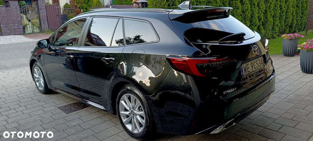 Toyota Corolla 1.8 Hybrid Comfort - 7