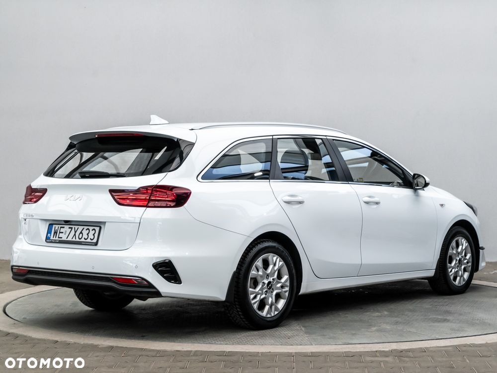 Kia Ceed 1.5 T-GDI M - 3