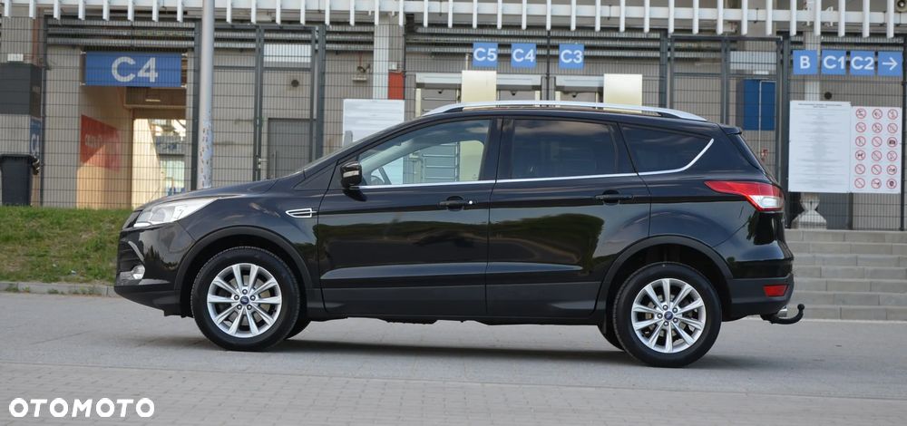 Ford Kuga - 4