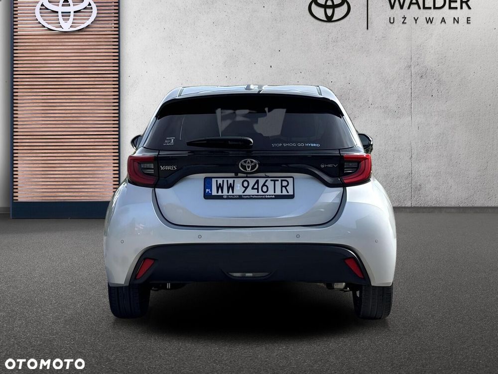 Toyota Yaris Hybrid 1.5 Style - 8