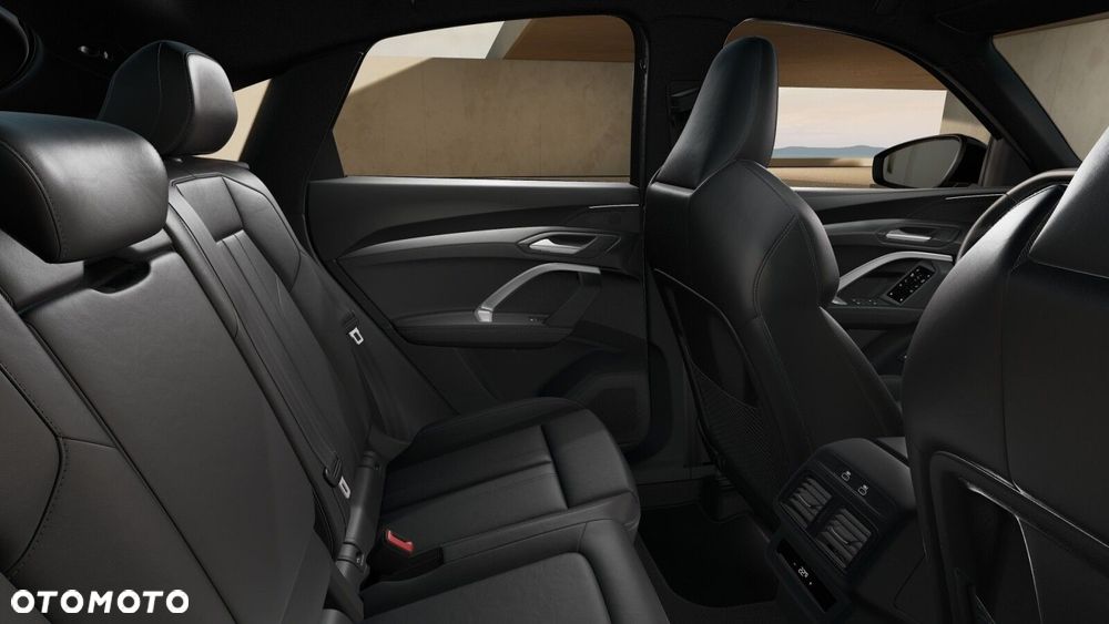 Audi Q5 Sportback - 13