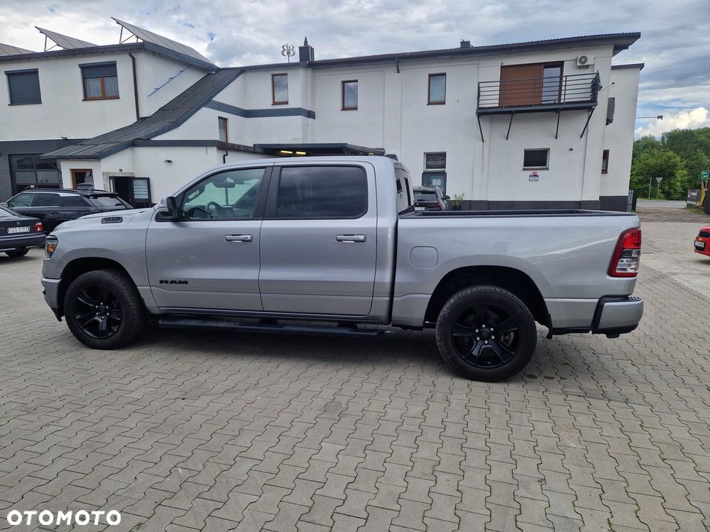 Dodge RAM - 4