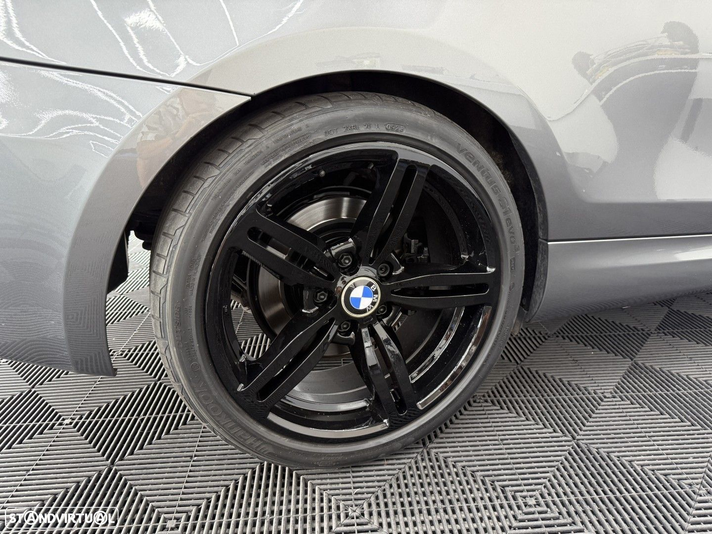 BMW 120 - 25