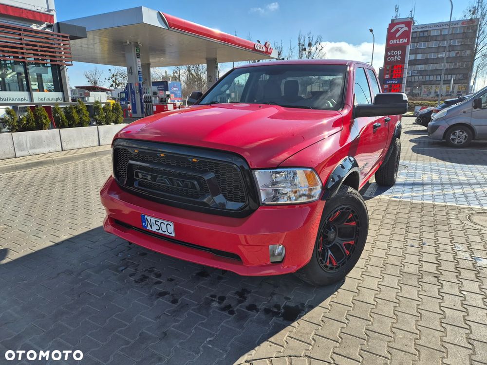 Dodge RAM - 12