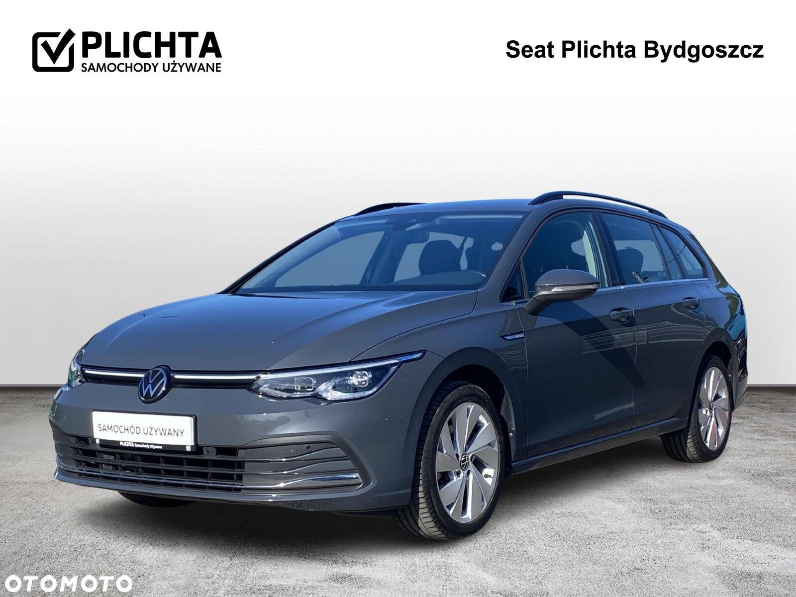 Volkswagen Golf - 1