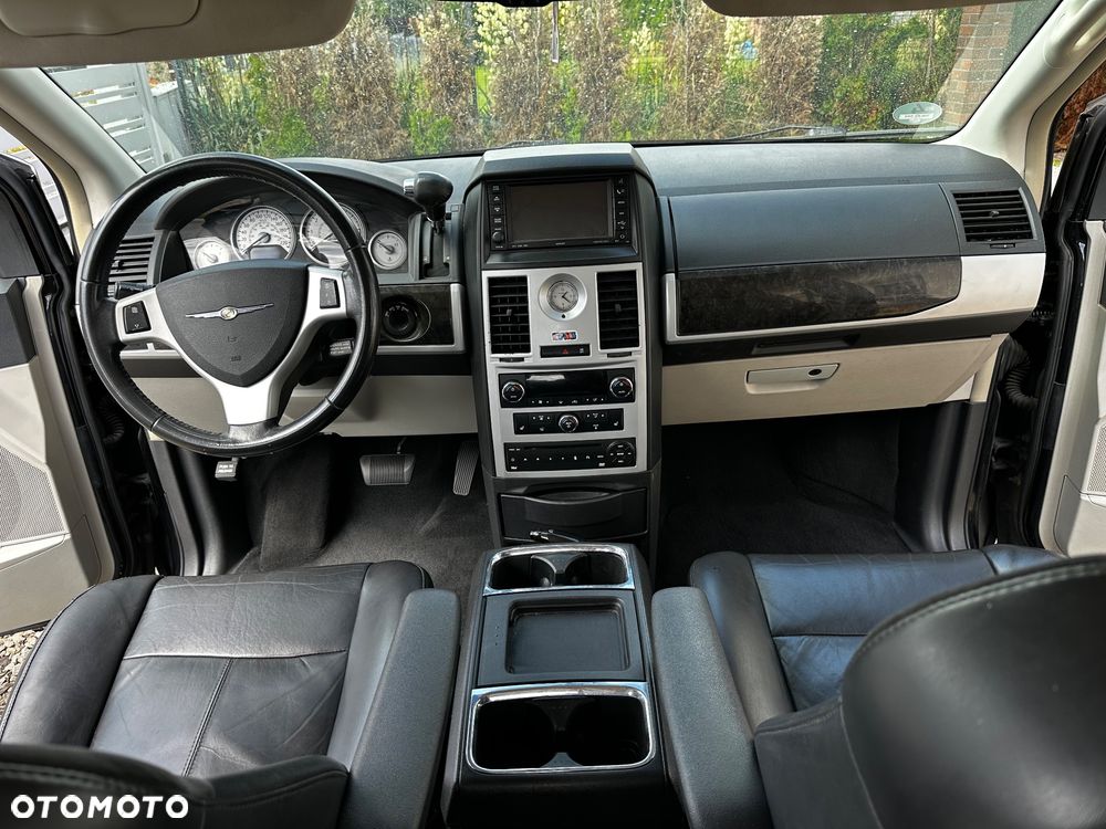 Chrysler Grand Voyager 3.8 V6 Limited - 29
