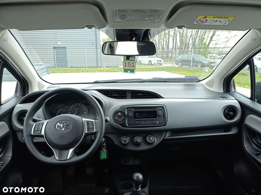 Toyota Yaris - 2
