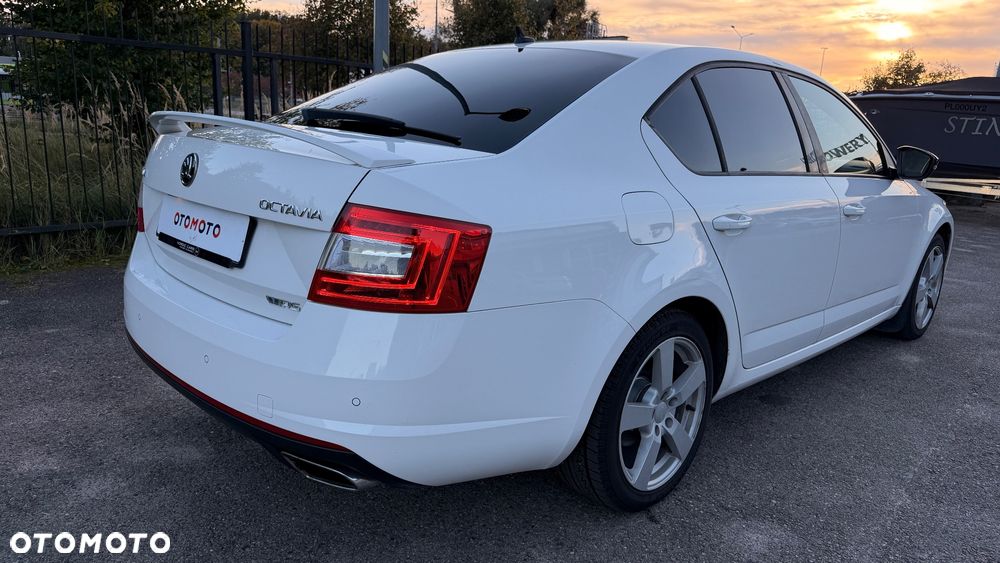 Skoda Octavia - 12