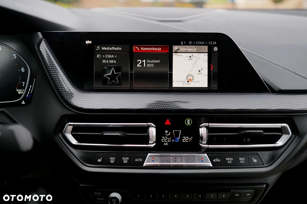 BMW Seria 2 225i xDrive Sport-Aut - 31