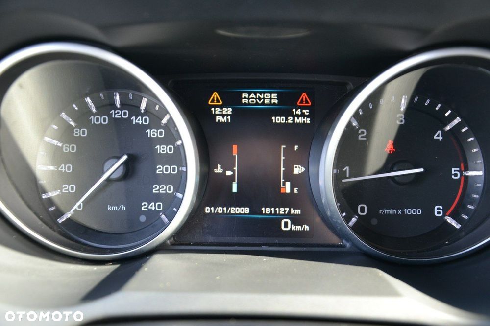 Land Rover Range Rover Evoque - 24