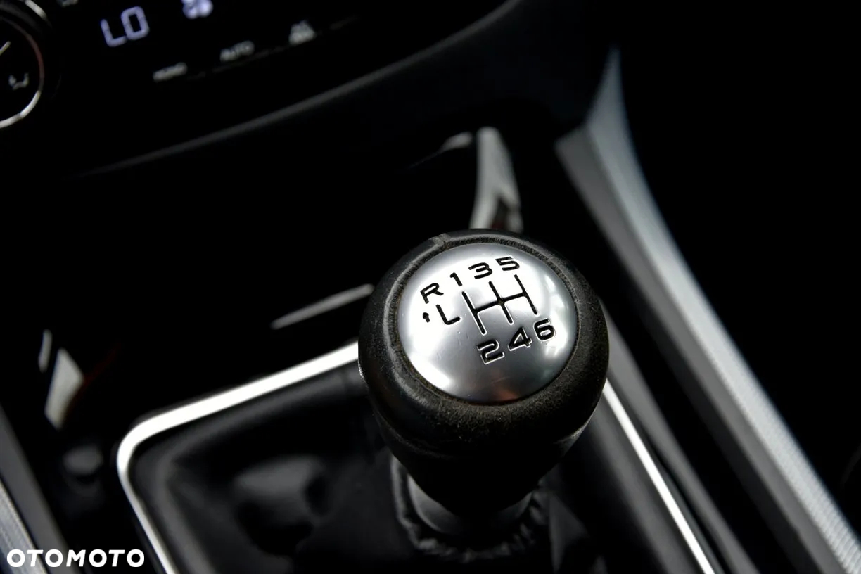Peugeot 508 SW BlueHDi 150 Stop&Start Allure - 37