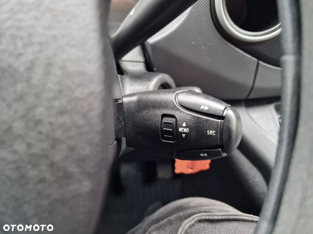 Citroën BERLINGO - 15