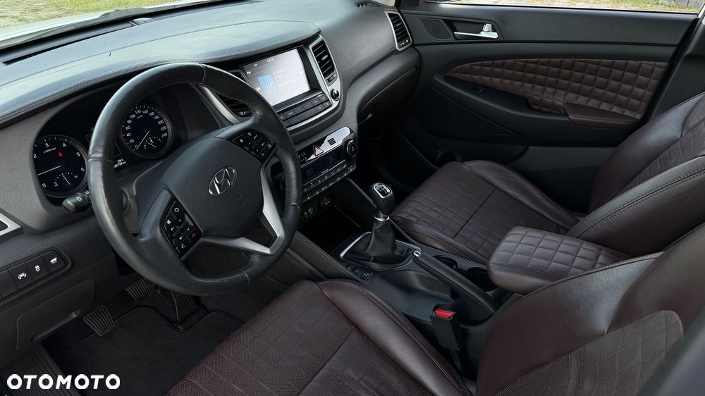 Hyundai Tucson 2.0 CRDi 4WD Passion - 33