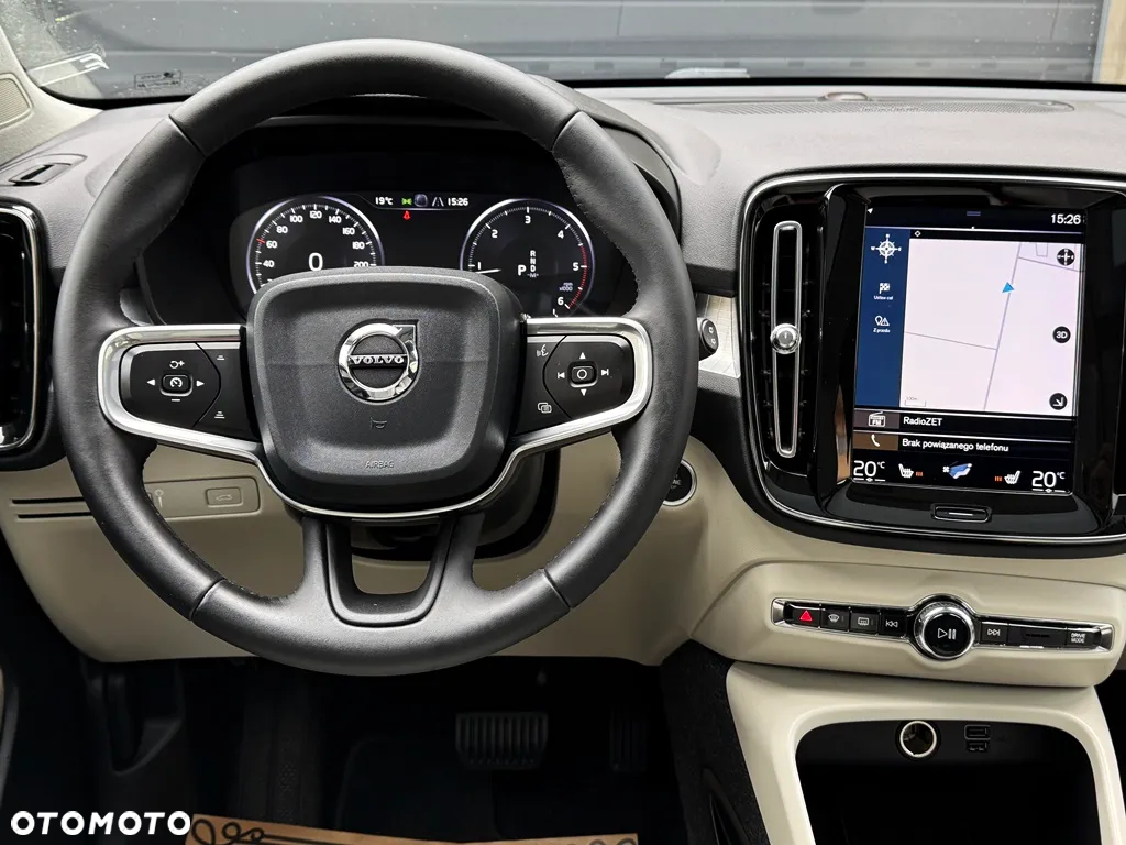 Volvo XC 40 - 36