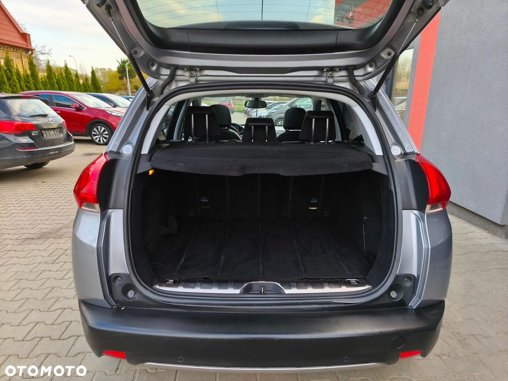 Peugeot 2008 1.2 VTi Allure - 10